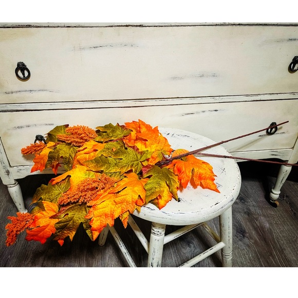 Autumn Leaf Bouquet with Lace Wrap - Picture 1 of 4